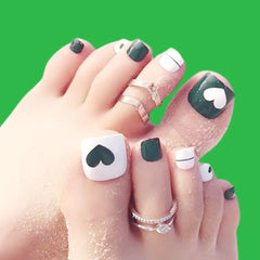 GREEN HEART NAILS