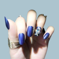 BLUE GEMSTONE BRIDAL NAILS