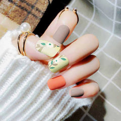 ORANGE YELLOW SHORT NAILS