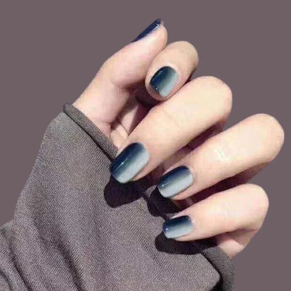 GRAY COLOR NAILS