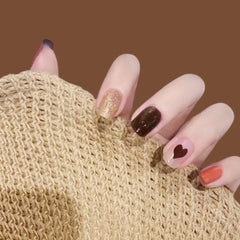 SPARKLE FIESTA NAILS