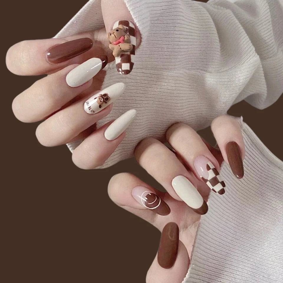 ALMOND SHAPE NAILS