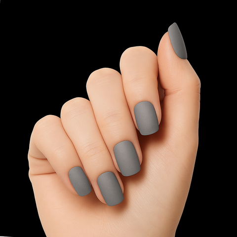 GRAY MATTE SHORT NAILS
