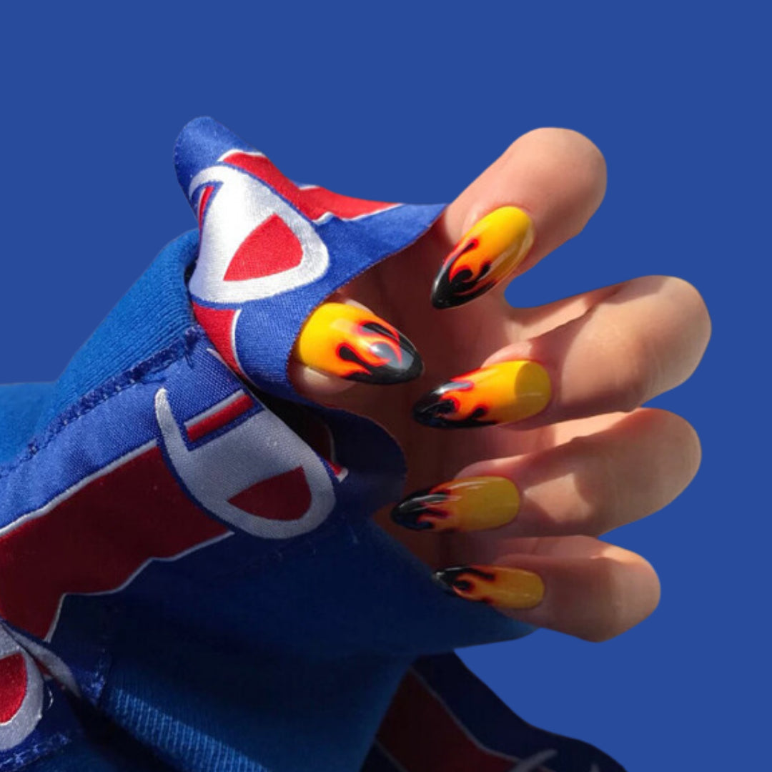 YELLW AND BLACK FIRE NAILS - R013