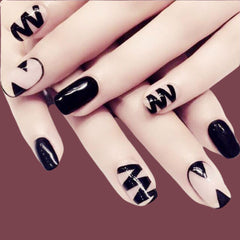 BLACK LINE NAILS   - R027