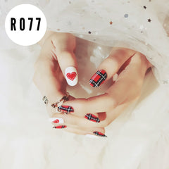RED HEART AND WHITE NAILS - R077