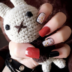 MAROON AND BLACK PEARL NAILS- R119