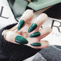 SHINY GREEN SERENITY NAILS